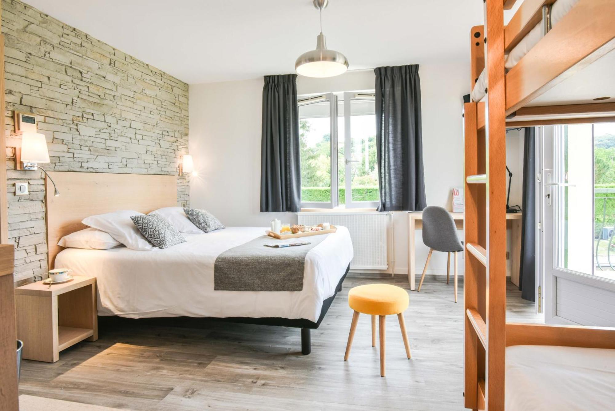 Logis Auberge Du Relais - Hotel & Restaurant Bérenx Kültér fotó
