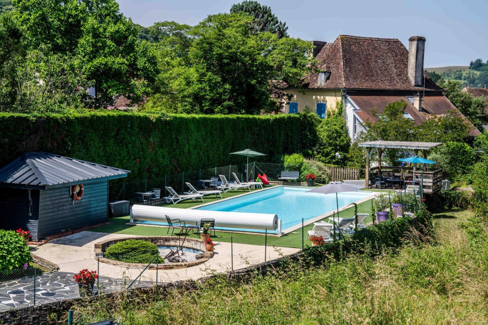 Logis Auberge Du Relais - Hotel & Restaurant Bérenx Kültér fotó